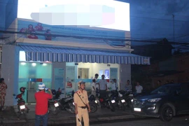 Dùng súng cướp ngân hàng ở Tiền Giang