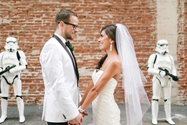 Độc đáo đám cưới theo kiểu "Chiến tranh giữa các vì sao"