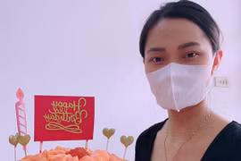 Bánh sinh nhật làm từ cá sống gây sốt, giá cả triệu đồng/chiếc