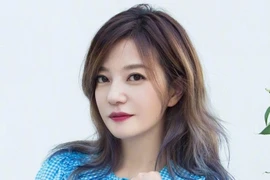 Triệu Vy sụp đổ, ai đang ngồi trên đống lửa?