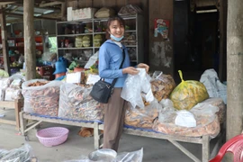 Khám phá chợ “5 nghìn“ ở Yên Bái 