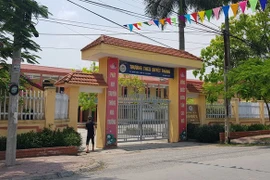 Điều học sinh đi tỉa cây ngã tử vong ở Hải Dương: Cách chức Hiệu trưởng 