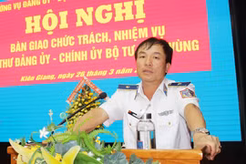 Hàng loạt tướng lĩnh cảnh sát biển bị cách chức vụ Đảng... có khởi tố?