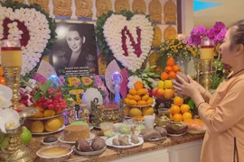 Dì ruột chia sẻ nhiều chuyện như điềm báo trước khi qua đời của Phi Nhung