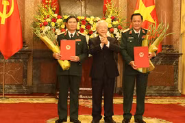 2 Thứ trưởng Bộ Quốc phòng được thăng quân hàm Thượng tướng
