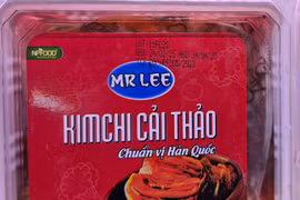 Một siêu thị ở Bắc Giang bán kim chi cải thảo hết hạn sử dụng 