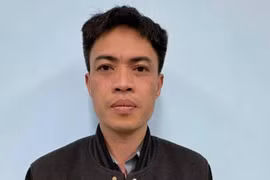 Tài xế Lexus đánh nam shipper bị khởi tố, tạm giữ hình sự