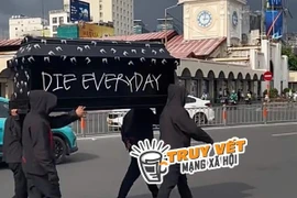 Xác minh clip khiêng quan tài để quảng cáo thời trang gây phẫn nộ