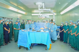 Người phụ nữ nén đau thương hiến tạng chồng, hồi sinh 4 cuộc đời