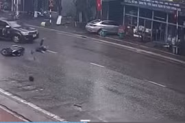 Tuyên Quang: Xử lý tài xế mở cửa xe không đảm bảo ATGT