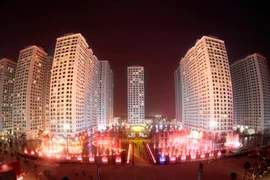 Soi “Thiên đường mua sắm” của tỷ phú Phạm Nhật Vượng