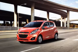 GM ra mắt Chevrolet Spark LT 2013 giá 349 triệu đồng
