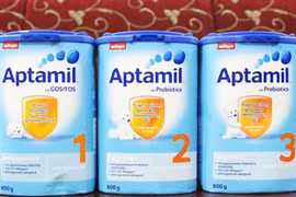 “Sữa chứa nhôm” Aptamil, Hipp bán rất chạy ở VN