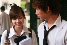 Hotgirl phim "Bộ tứ 10A8" sau 10 năm, người là diễn viên nổi tiếng, người về chăm chồng con