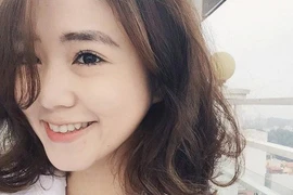 Hot girl Việt 'nghiện' dao kéo dù xinh tự nhiên cực phẩm