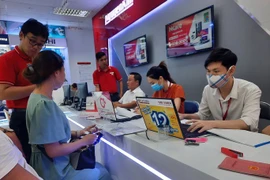 ĐIỀU TRA: Cạm bẫy vay tiêu dùng lãi suất "cắt cổ" - "Chặt đẹp" người vay