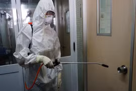 Phát hiện 8 người Trung Quốc nhập cảnh trái phép ở Sài Gòn