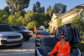 5 tỷ phú trẻ nhất thế giới tiêu tiền vào đâu?