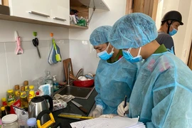 Cảnh khám xét nơi ở của kẻ chặt xác cô gái nhét vào vali ở Đà Nẵng