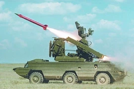 Nga biến tên lửa R-77 thành vũ khí đất đối không