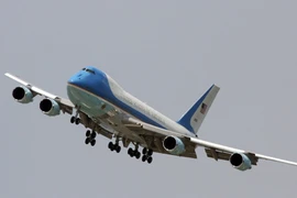 Mỹ tìm ứng viên thay thế chuyên cơ tổng thống