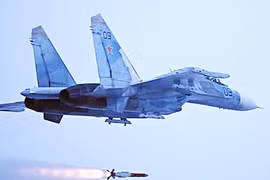 R-77: “sát thủ diệt chim sắt” siêu hạng của Su-30MK2 Việt Nam