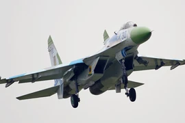 Đo sức mạnh “kẻ tấn công sườn” Su-27 của Nga 
