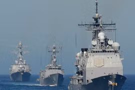 Hải quân Mỹ cho nghỉ hưu hàng loạt tàu chiến?