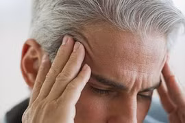 Đau đầu, mất ngủ uống thuốc gì?