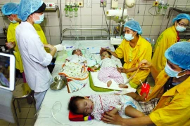 Thủ tướng chỉ đạo chống sởi