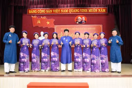 Thừa Thiên Huế: Cán bộ Sở VHTT sẽ mặc áo dài truyền thống đi làm vào thứ Hai đầu tháng