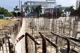 Quảng Ngãi: Chủ đầu tư đùn nhau việc đi vay, dự án bệnh viện 1100 tỷ chết đứng?