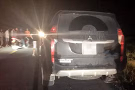 Va chạm với ô tô, 3 học sinh chở nhau trên xe điện tử vong thương tâm 