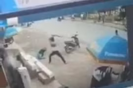 Đối tượng dùng kiếm chém bảo vệ Điện máy Xanh khai gì?