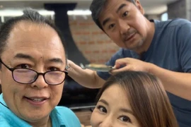 Lâm Tâm Như khó chịu khi quay cảnh hôn 'Hoàng A Mã' Trương Thiết Lâm