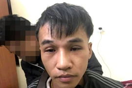 Đu dây trộm 200 cây vàng, trai Bình Phước tinh vi “dao kéo” trốn truy nã