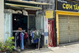 Thi thể trẻ sơ sinh trong phòng trọ: Cha mẹ vứt xác con... phạm tội?