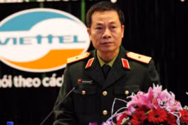 Điểm lại chức vụ "khủng" qua 20 năm của tướng mới Viettel 