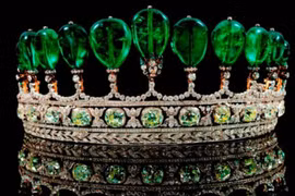 Trọn bộ trang sức đắt kỷ lục thế giới