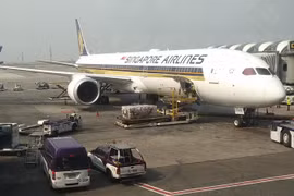Hãng hàng không Singapore dừng bay Boeing 787 vì lỗi động cơ