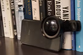 10 phụ kiện kỳ lạ nhưng hữu ích cho iPhone