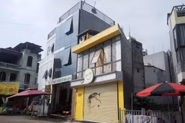 Những ngôi nhà "dị dạng" bậc nhất ở Thủ đô