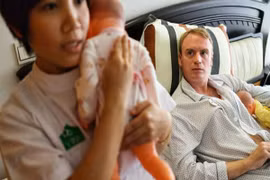 Trải nghiệm "1 ngày làm mẹ", bố trẻ phải bỏ cuộc sớm