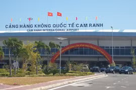 Phạt tiền nhân viên sân bay Cam Ranh đánh khách Trung Quốc