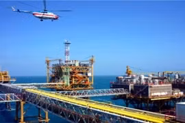 "Bịt" thành công điểm rò rỉ khí gas trên biển Vũng Tàu