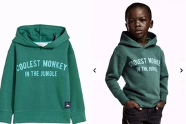 9 lùm xùm về sản phẩm phản cảm của "ông lớn" thời trang