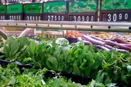 Rau thối, chảy dịch nhầy trong siêu thị Metro Thăng Long