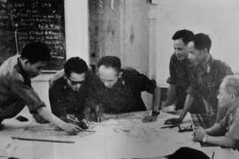 Những khoảnh khắc khó quên về 'Hà Nội - Điện Biên Phủ trên không'