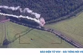 Tên lửa Nga làm nổ tung pháo phản lực HIMARS của Ukraine