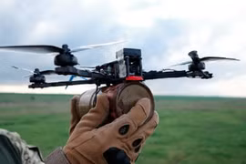 Ukraine cản đà tiến công của Nga bằng loạt UAV mới